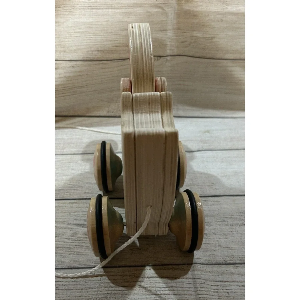 Montessori Toy Wooden Kitten Yarn Roll & Rattle Walk Along Pull Toy Tb12